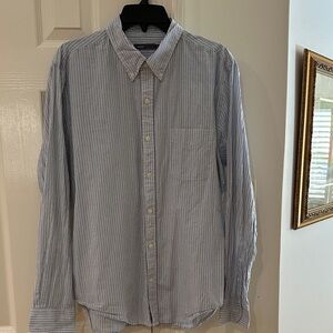 Vince Men's Blue and White Striped Shirt